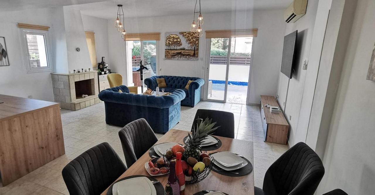 פאראלימני Great Villa Maria מראה חיצוני תמונה
